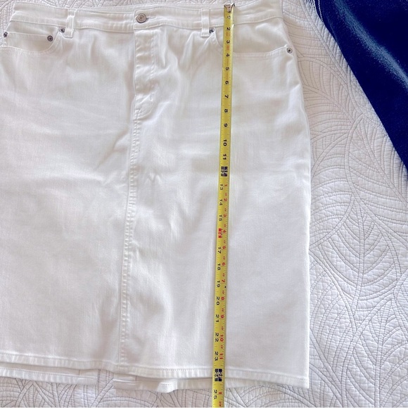 EUC Lauren Ralph Lauren white Denim Mid Rise Pencil Skirt size 18 black label - Picture 7 of 10